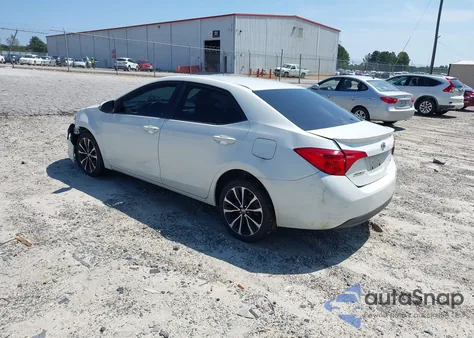2017 Toyota Corolla Se z USA, uszkodzony, nr VIN 5YFBURHE3HP737776